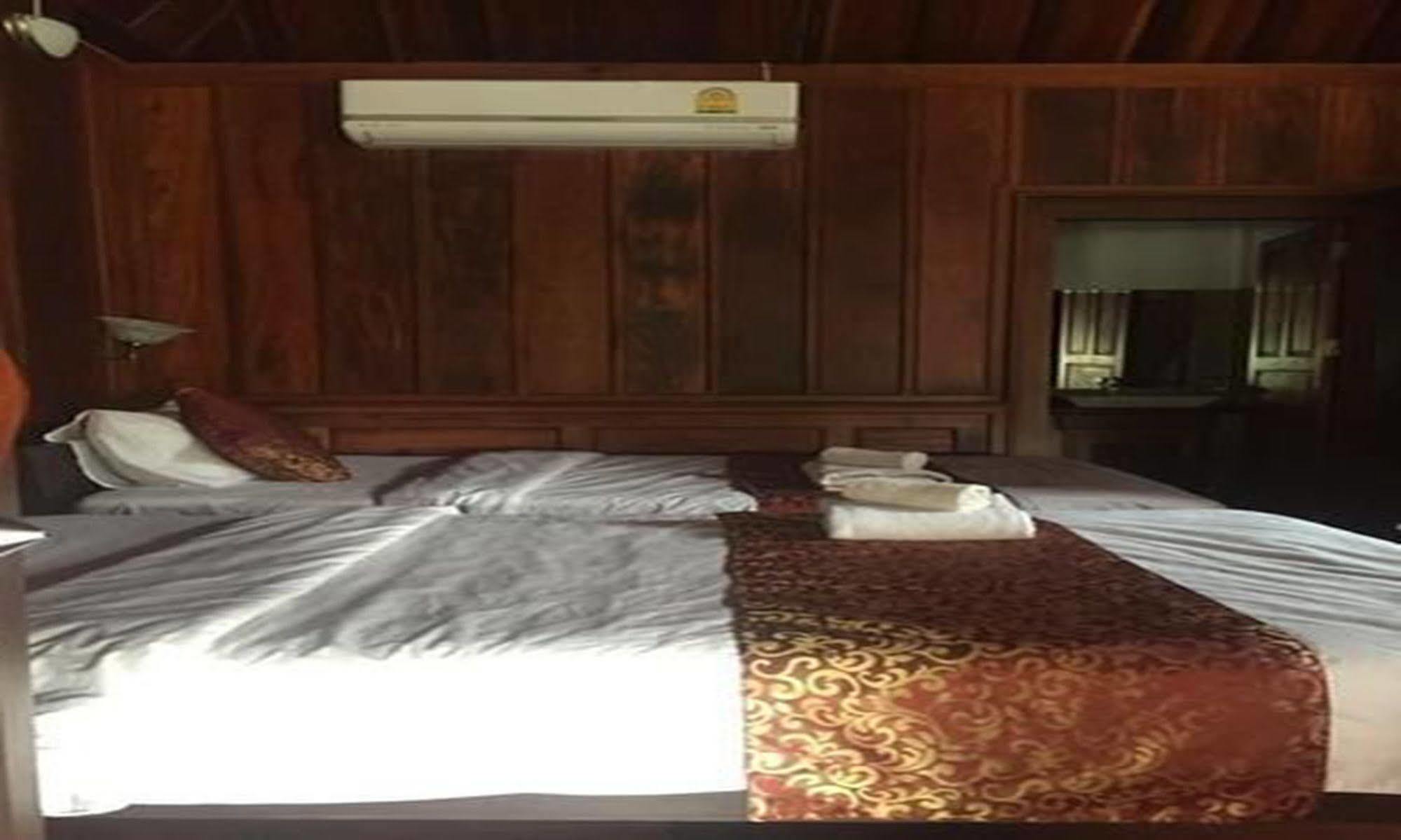 לואנג פרבאנג Lakhangthong Boutique Hotel מראה חיצוני תמונה